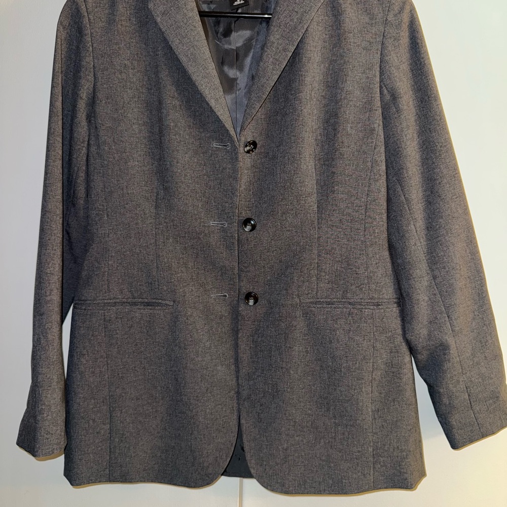 New York & Company Gray Sport Coat with Notched Lapels